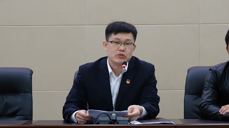 第九届共青团书记王伟发言_副本.jpg